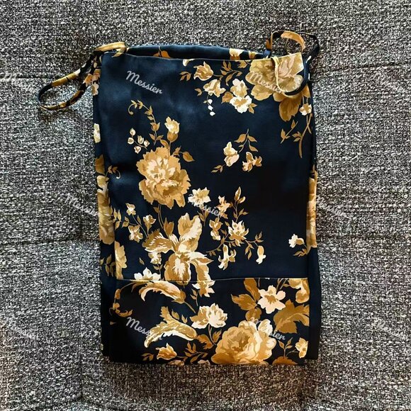 Reformation Frankie Silk Dress in Divinity - Picture 7 of 10